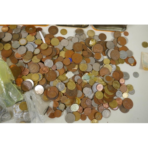 229 - A large quantity of C19th and C20th British coinage and bank notes, and a quantity of world coinage