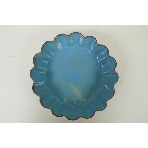 73 - A Chinese celadon crackle glazed porcelain petal shaped dish, 16cm diameter