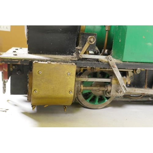 77 - A 5 inch gauge 0-4-0 live steam locomotive, no certificate, 70cm long, 28cm wide, 38cm high