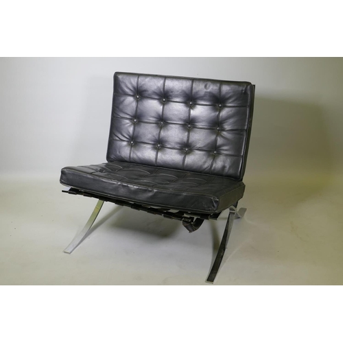 1027 - A Barcelona style chair with leather cushions, AF requires stud