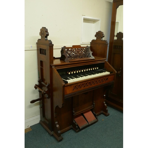 1056 - An Alphonse Cary of Newbury walnut cased organ, with carved and pierced fret decoration, 133 x 62 x ... 