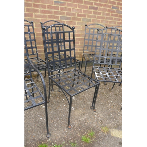 1116 - A set of eight painted iron garden chairs with a lattice back, six plus two