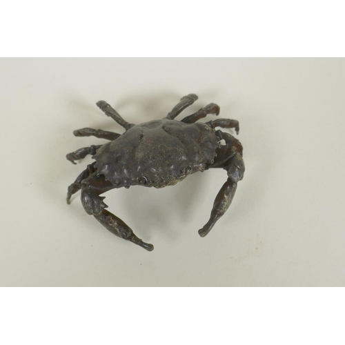 231 - A Japanese style bronze okimono crab, 7cm