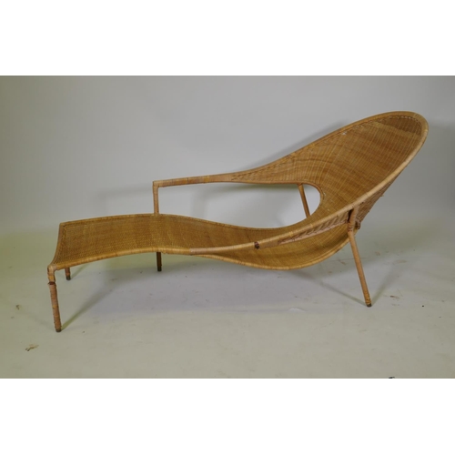 1096 - A mid century cane  on metal frame day bed/chaise longue, 153cm long