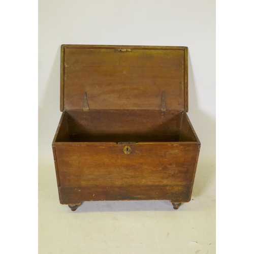 1117 - A C19th oak blanket box, with historic adaptions, 81 x 43cm, 54cm high