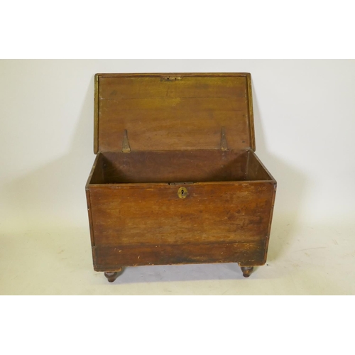 1117 - A C19th oak blanket box, with historic adaptions, 81 x 43cm, 54cm high