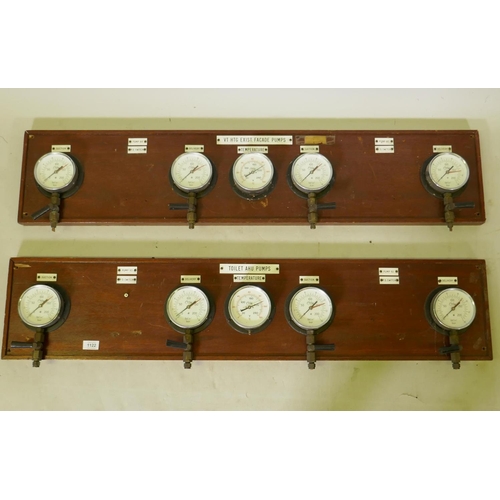 1122 - A set of vintage Coley of Brentford industrial pressure gauges mounted on mahogany panels, 120 x 25c... 