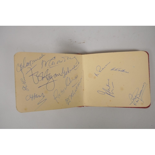 3 - Autograph book, 1950s containing cricketers, England, 1952, 4th Test against India, Trueman, Sheppar... 