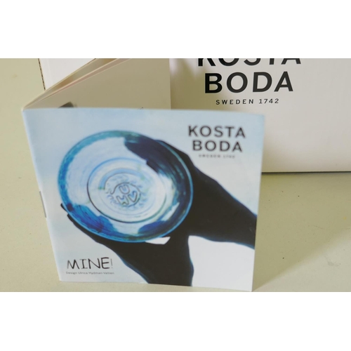 42 - Kosta Boda, Mine!, glass bowl by Ulrica Hydman-Vallien, with original box, 17cm diameter, a Holmegaa... 