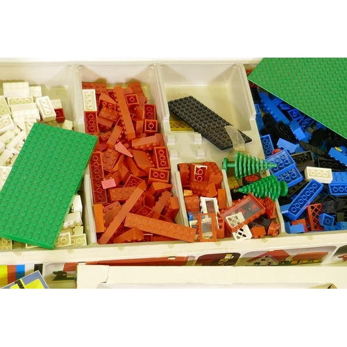 54 - A large quantity of Lego and Star Wars figures and machines