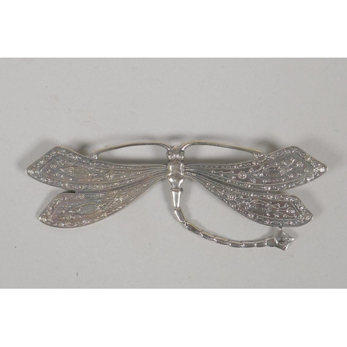 617 - An Art Nouveau style sterling silver dragonfly brooch, 10cm wide