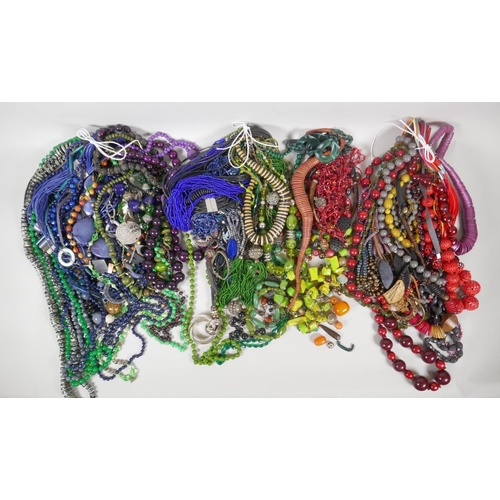 659 - A large quantity of good quality costume jewellery to include necklaces, pendants, bangles etc, 10kg