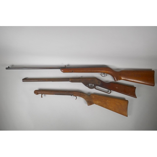 114 - A BSA break barrel air rifle, and a smaller pump action rifle and another part rifle, AF, 108cm long