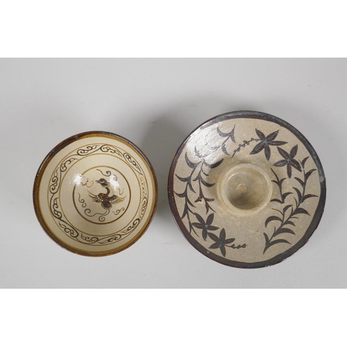 189 - A Chinese Cizhou kiln tea bowl and saucer with phoenix and floral decoration, saucer 15cm diameter