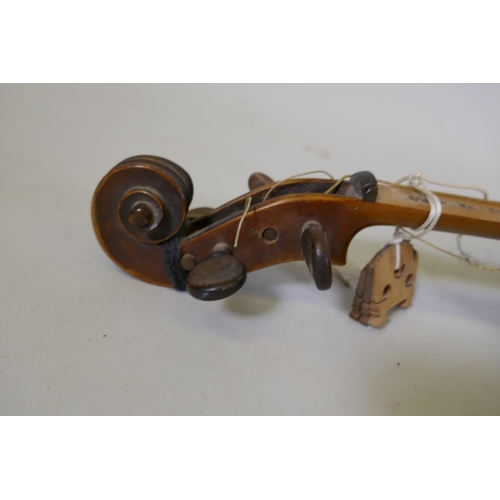 6 - Antique violin, bears label inside, Michel Deconet, fecite in Cremona, signa dell anno 1720, AF, bac... 