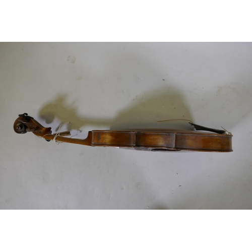 6 - Antique violin, bears label inside, Michel Deconet, fecite in Cremona, signa dell anno 1720, AF, bac... 