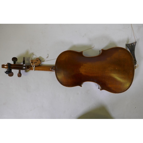 6 - Antique violin, bears label inside, Michel Deconet, fecite in Cremona, signa dell anno 1720, AF, bac... 