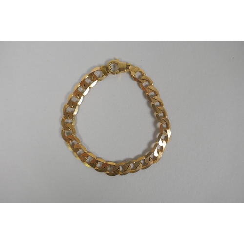 603 - A 9ct gold chain link bracelet, 18g, 21cm long