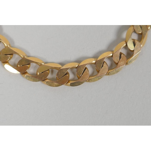 603 - A 9ct gold chain link bracelet, 18g, 21cm long