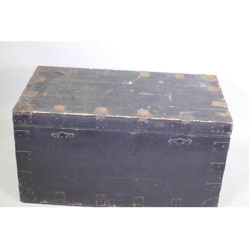 1045 - A Victorian pine travel trunk with metal mounts, 103 x 56 x 55cm