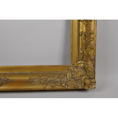 814 - An early C19th water gilt picture frame, 31 x 25cm rebate