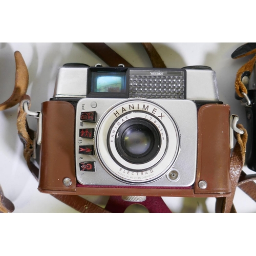 115 - Vintage cameras, Braun Paxette with 2.8/45 lens, Agilux, Agimatic; Agfa Colorflex with 2.8/50 lens; ... 