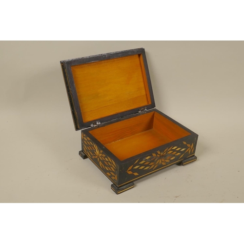 91 - A straw work inlaid box, 21 x 15 x 8cm