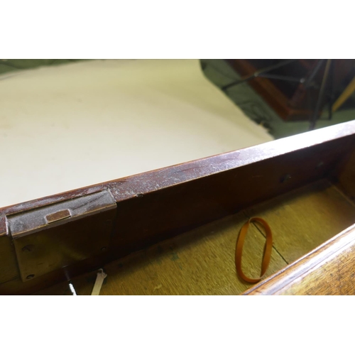 1020 - An C18th Georgian mahogany kneehole desk with moulded edge top over seven drawers and central recess... 