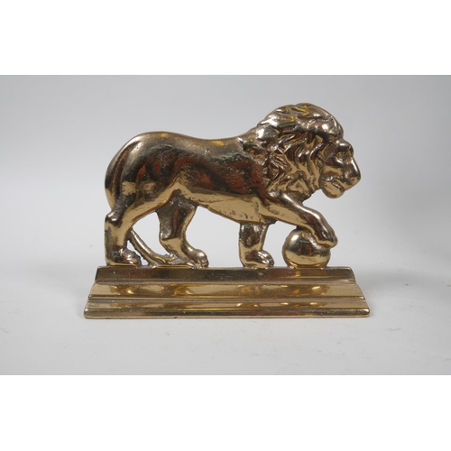 11 - Victorian brass paperweight in the form of a lion, 13 x 10, brass and metal paperweights/mounts and ... 