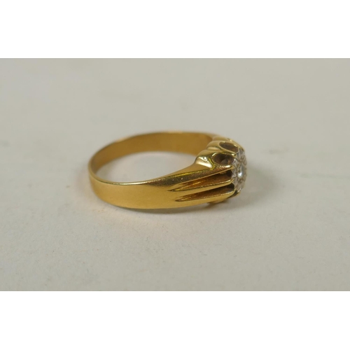 639 - Gold ring set with a small diamond, size O, 5g