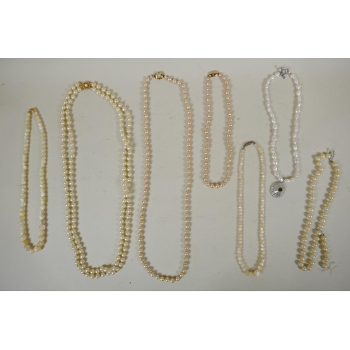 642 - Four faux pearl necklaces and three baroque pearl necklaces