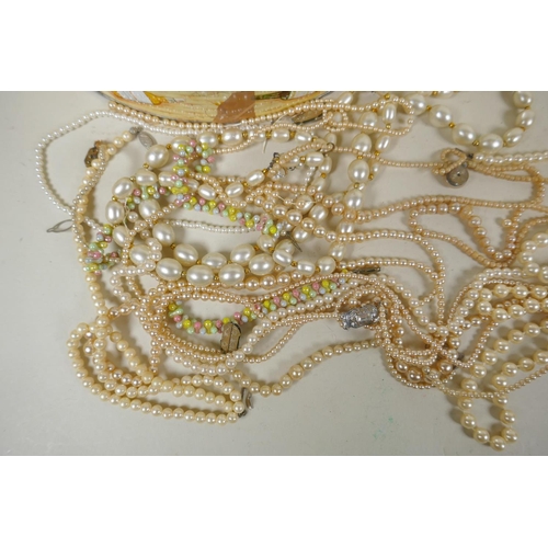 685 - Collection of faux pearl necklaces, costume jewellery etc