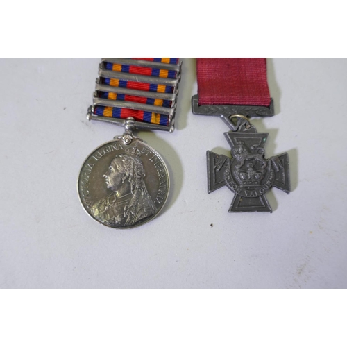 10 - A Boer War South African medal with four clasps, South Africa 1901, Johannesburg, Paardeberg and Cap... 