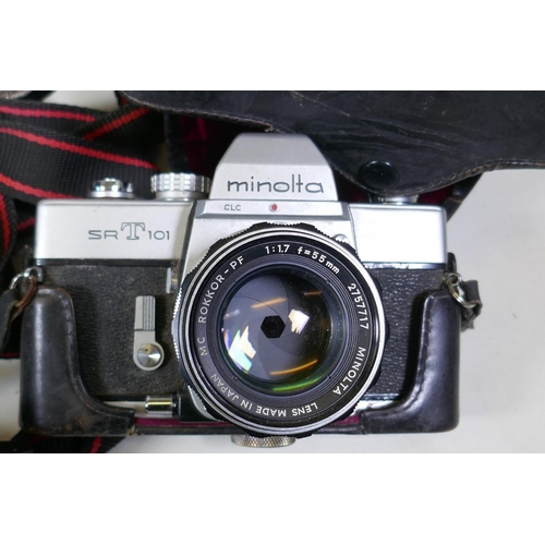 16 - Photographic equipment: collection of vintage and later 35mm cameras and accessories, Kodak Retina 1... 