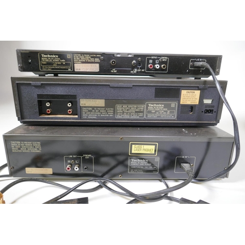 17 - Technics Hi-Fi equipment; Stereo Tuner ST-Z450L; cassette deck, RS-B28R; compact disc player SL-PG32... 