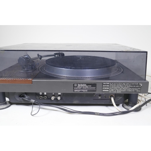19 - Technics Direct Drive player system, SL110
