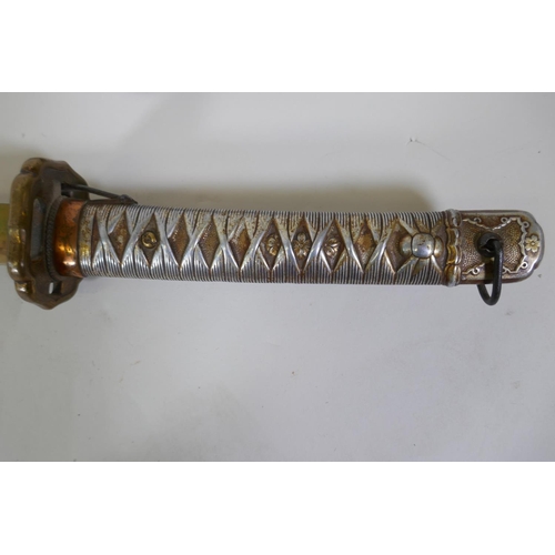 6 - A WWII Japanese Imperial Army NCO's Type 95 Shin Gunto sword, with aluminium hilt, showing traces of... 