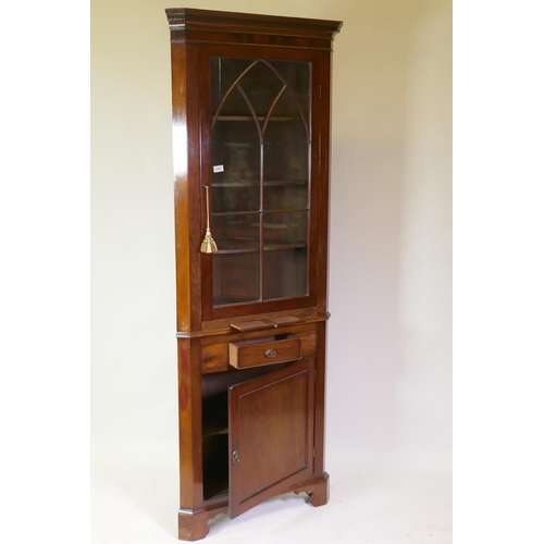 1063 - George III mahogany corner display cabinet, the upper section with single astragal glazed door and c... 