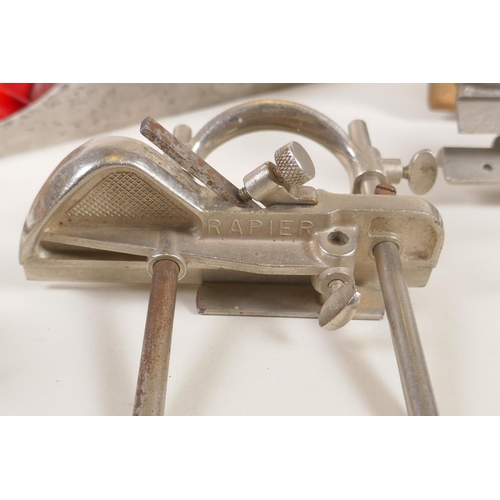 132 - A collection of assorted vintage planes including Record 043 and 044 Rapier & Lewin