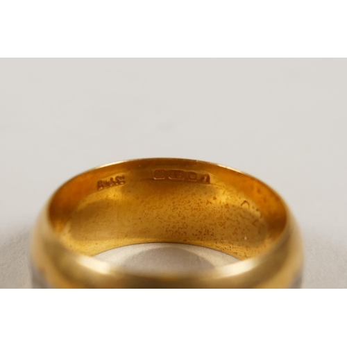 605 - An 18ct gold wedding band, 7g, size J/K