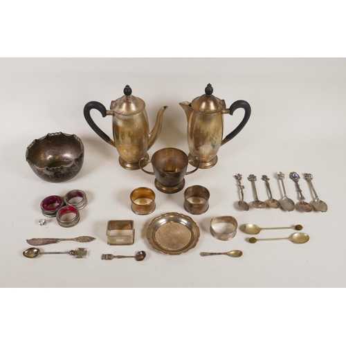664 - A hallmarked silver three piece tea/coffee set by Lee & Wigfull, Sheffield 1930, 723g gross, fou... 