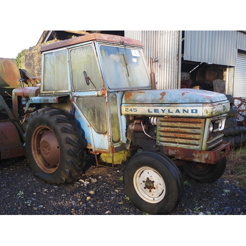 Leyland 245 tractor. Perkins engine, runs and drives, showing 5426 hours