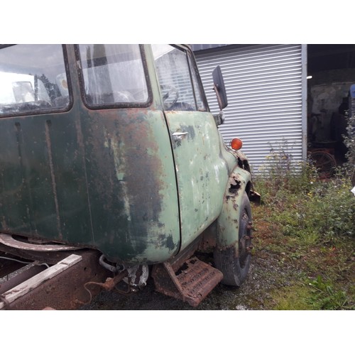 276 - Thames Trader lorry normal control, for restoration