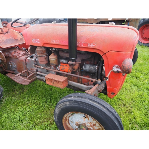 100 - Massey Ferguson 835DS tractor. S/n 43686