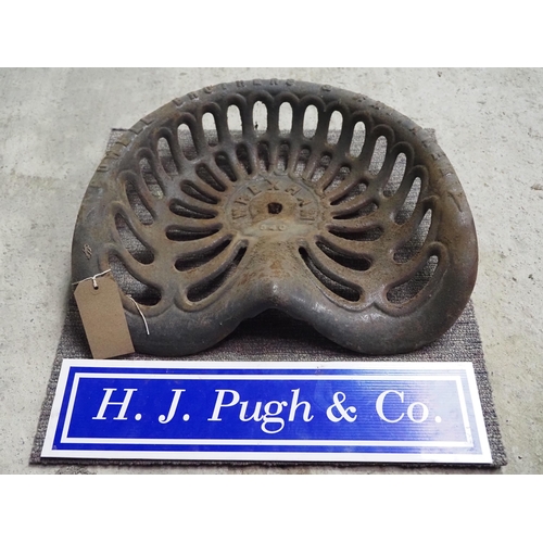 311 - Cast iron seat - Powell Brothers & Whitaker. Wexford. 340