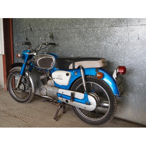 195 - Suzuki B100 Motorcycle. 1972. 118cc
Frame no. B100-129143
Engine no. B100-129297
Reg. HHR 252K