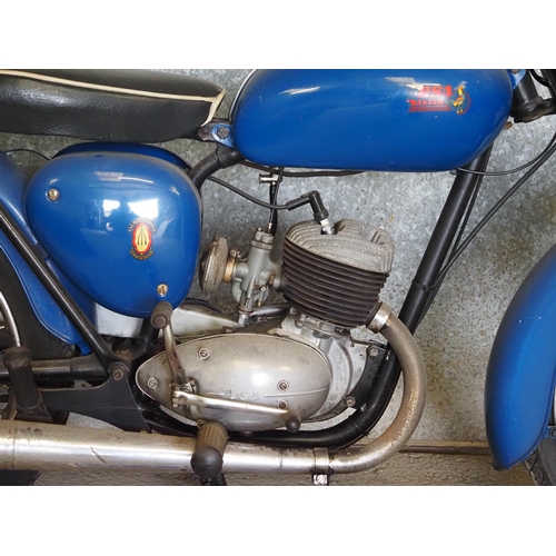 199 - BSA Bantam Super Motorcycle. 
Frame no. 0740812
Engine no. ED7 7550
Reg. UZE 914