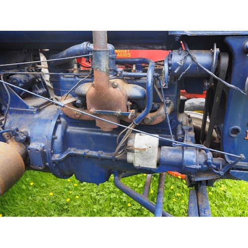 109 - Fordson Major E27N tractor. Fitted with electric start, lights, hydraulics, PTO unit and pulley, Res... 