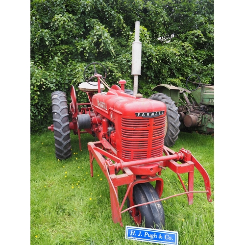 111 - Farmall H row crop tractor. Fitted with hydraulic front toolbar and rear PTO. S/n 10386. Early resto... 