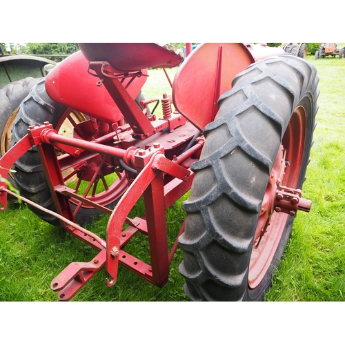 111 - Farmall H row crop tractor. Fitted with hydraulic front toolbar and rear PTO. S/n 10386. Early resto... 